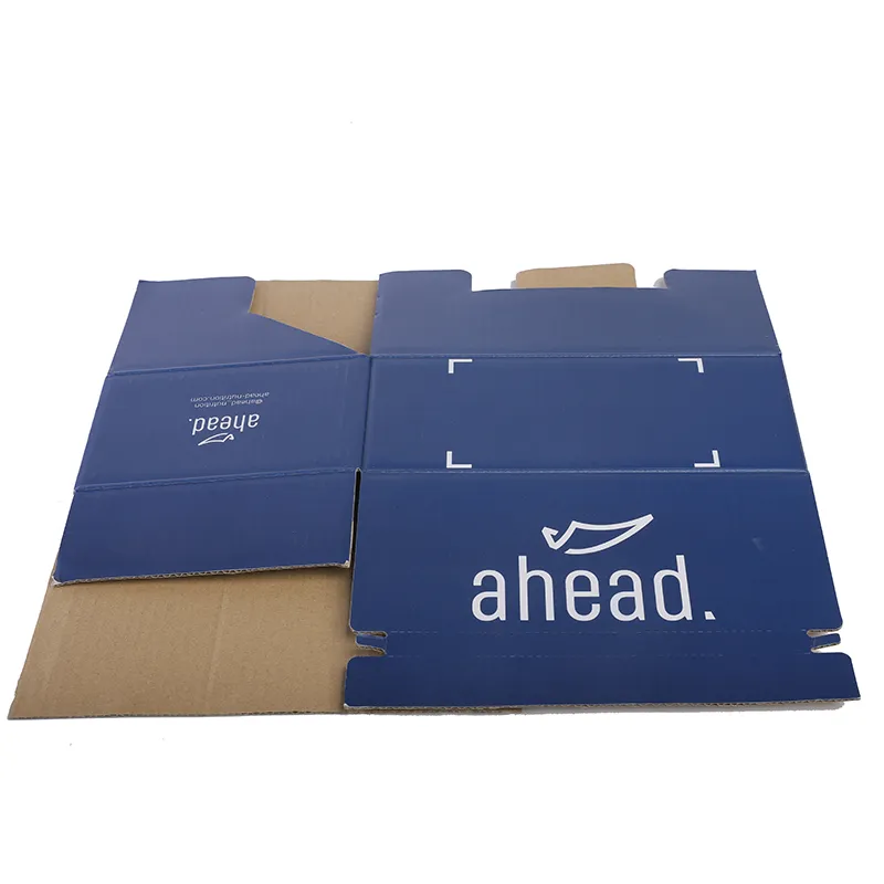 China Factory Eco Friendly Clothes Packaging Corrugated Shipping Box with Custom Logo