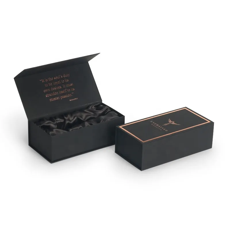 Custom Black Luxury Foldable Magnetic Gift Box Packaging Lined with Silk