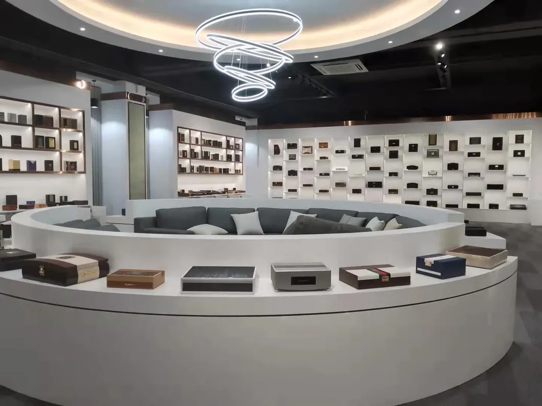 Custom Rigid Cardboard Paper Clothes Shoe Oriental Perfumes Wine Cosmetic Gift Packing Packaging Carton Box