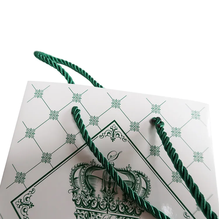 Factory Made Custom Paper Bag with Ribbon Food Packaging Bag