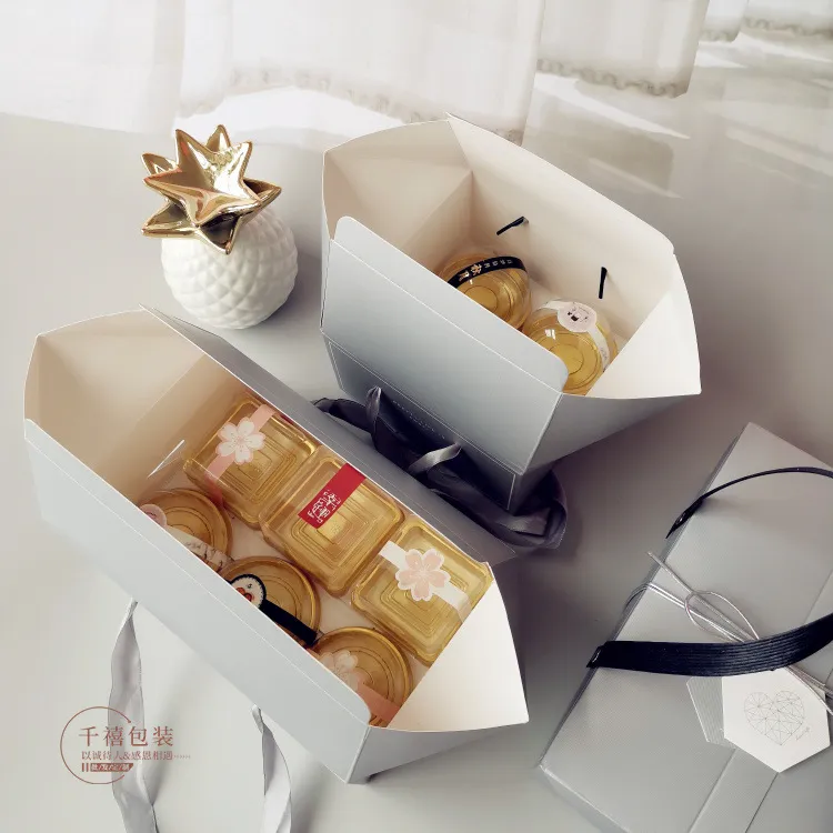 Wholesale Custom Luxury Sweet Wedding Candy Favour Box Favour Boxes Wedding Packaging Gift Box with Ribbon